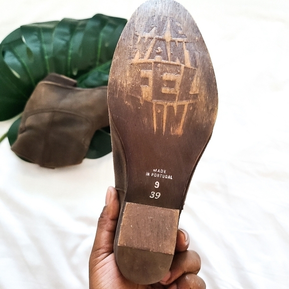 Brown leather slip on booties - Picture 8 of 12